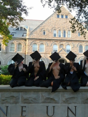 College Hotties Gone Wild!