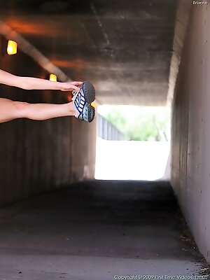Cheerleader Brianne In Flight